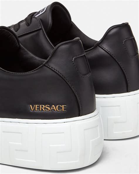 felpa nastro greco versace|versace greca sneakers.